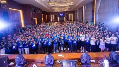 第11届世界日新校友嘉年华圆满举行 约300校友齐聚新山叙同窗情谊