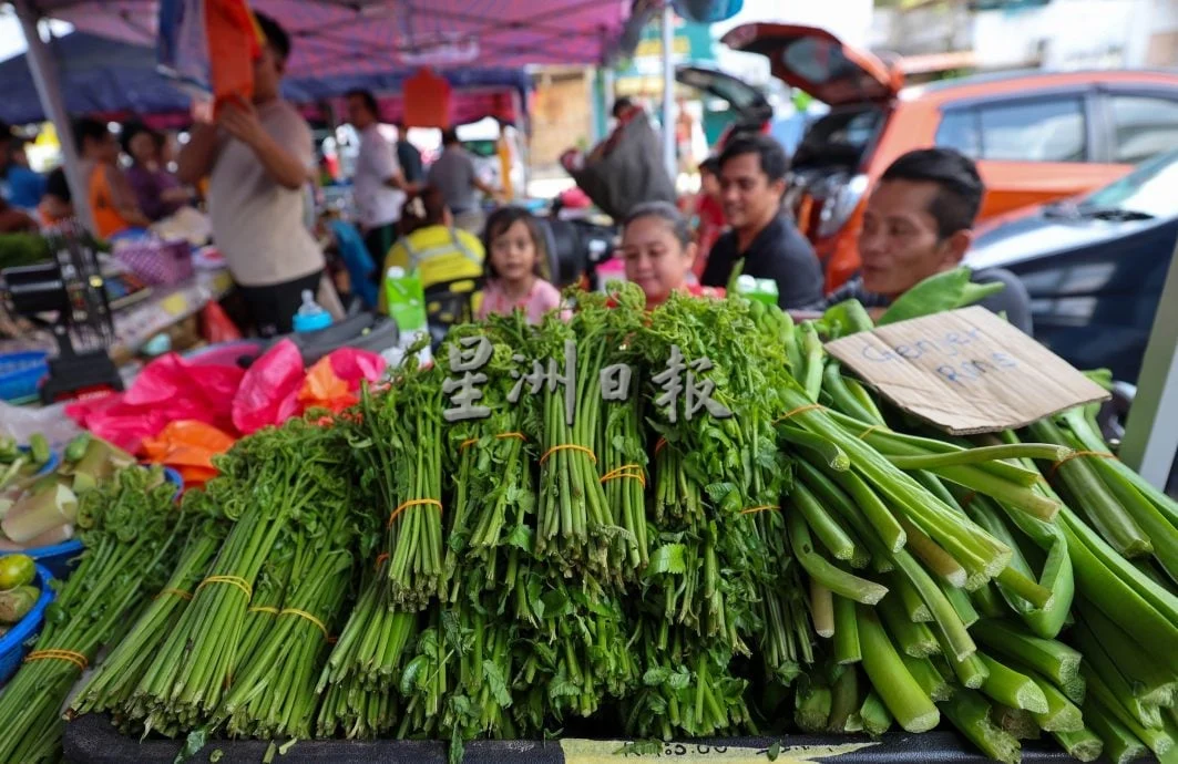 星角摄/图说大马:小婆罗洲市集热闹非凡