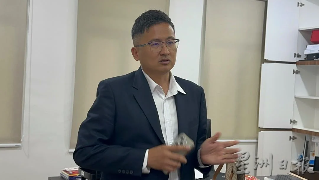(全国版∕签发)甲州议会:谢守钦平常心看待 收拾还政府官车