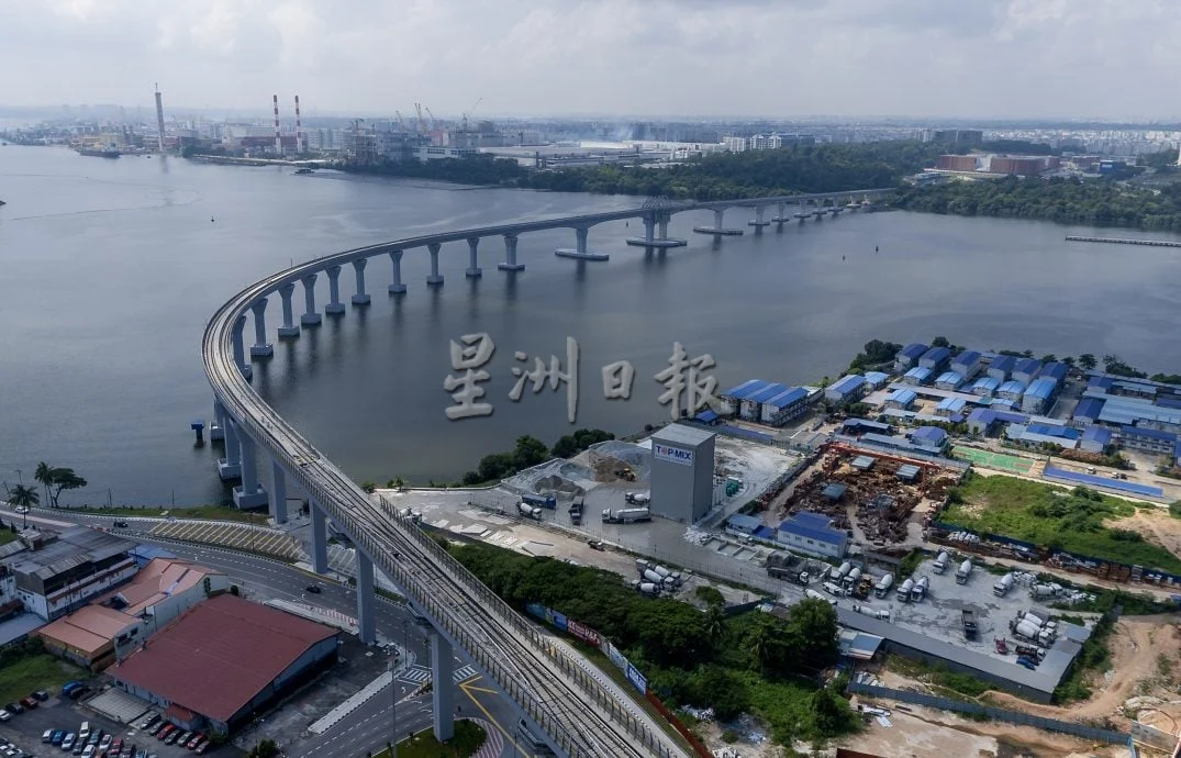 星角摄:RTS列车“开跑”了