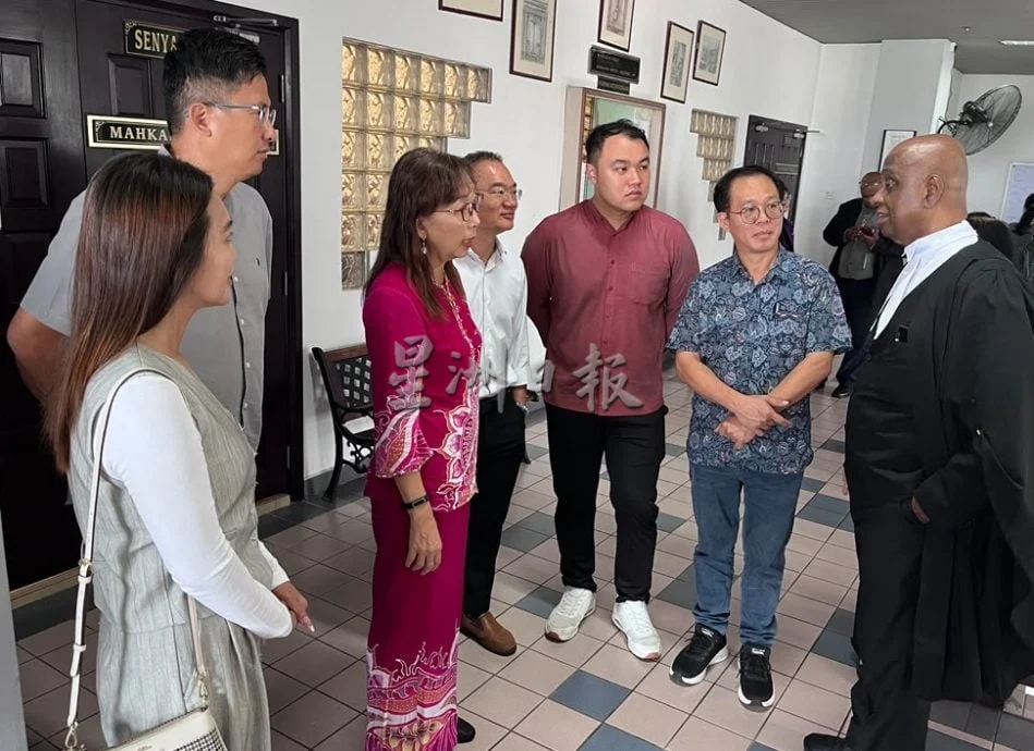 郭素沁起诉阿克马诽谤案