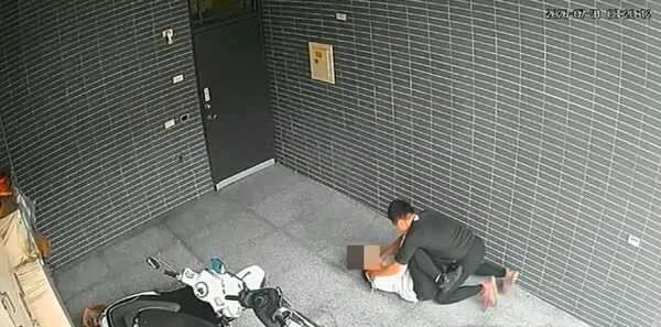 假投资真赌博把钱输光 女友提分手 男子埋伏砍人