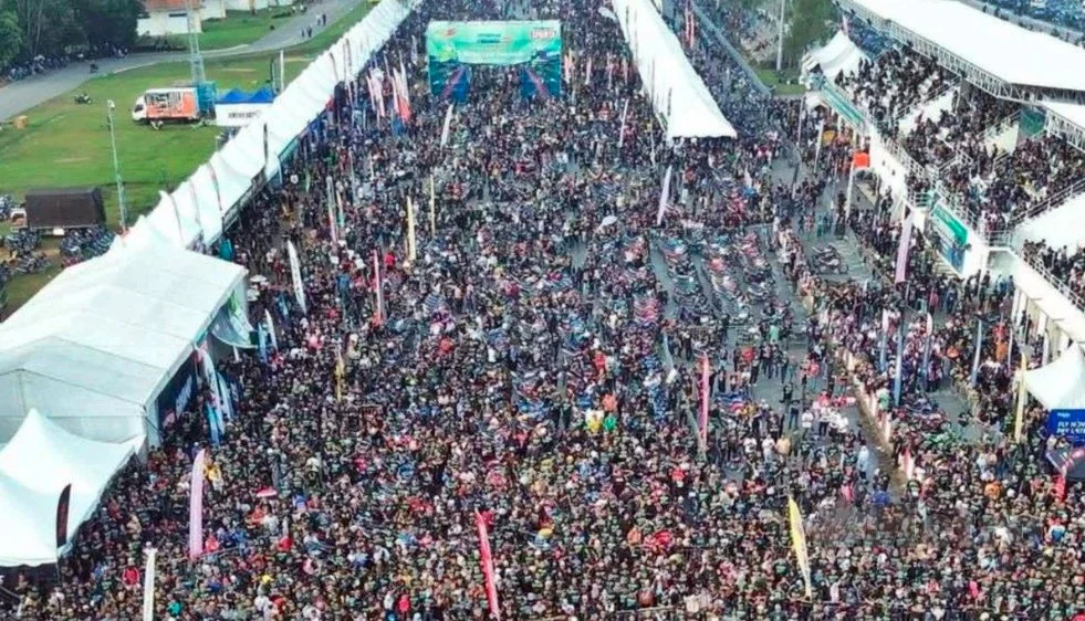 全国:深受雅马哈RXZ摩多车发烧友喜爱的“RXZ Members”集会,或将在2028年举办第10届后正式落幕,为这项大型摩多车盛会画上句点。
