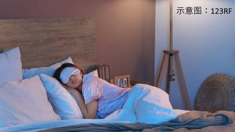 只睡5小时靠咖啡硬撑? 小心大脑正因缺眠逐渐受损!
