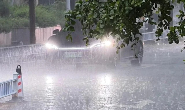 广州7月雨日24天破历史纪录 预计8月再迎4轮暴雨