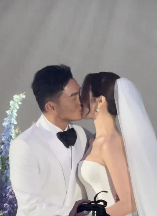 庄思明AI重现亡父祝福视频 杨明感谢妻子陪伴低潮