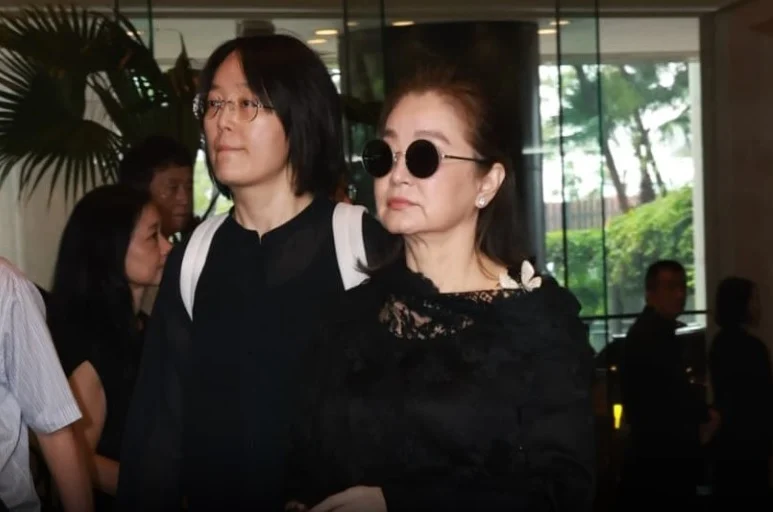 施南生追思会|林青霞张艾嘉近百名圈内人现身 梁朝伟刘嘉玲牵手到场致敬