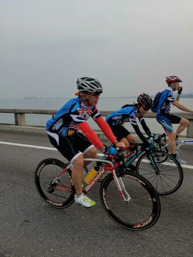 5272CLW20198151637594557940.jpg