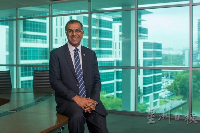 P.T.汤姆斯说,泰莱大学医学院获APEC认可为卓越培训中心,证明泰莱大学有能力为全球公共卫生出一份力。 P.T.汤姆斯说,泰莱大学医学院获APEC认可为卓越培训中心,证明泰莱大学有能力为全球公共卫生出一份力。