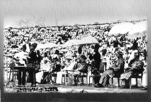1957年8月31日,国父东姑阿都拉曼在独立广场一共高喊了7次“默迪卡”。 1957年8月31日,国父东姑阿都拉曼在独立广场一共高喊了7次“默迪卡”。