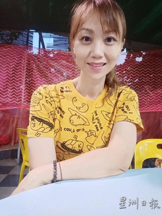 林宣吟称，传统吉兰丹叻沙是不会放鸡蛋和黄梨。