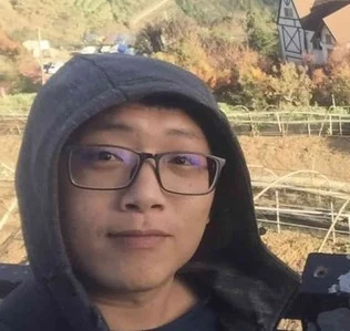 28岁高市梁姓男子涉嫌传随机掳人勒毙24岁钟姓外籍女大生,被台南市归仁分局查获,警方查出梁嫌系计画性犯案。 28岁高市梁姓男子涉嫌传随机掳人勒毙24岁钟姓外籍女大生,被台南市归仁分局查获,警方查出梁嫌系计画性犯案。