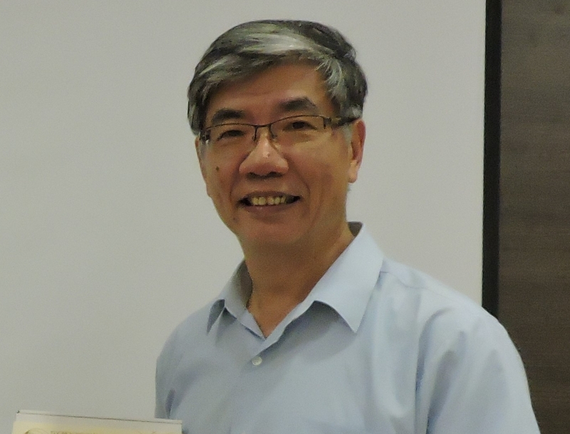 台湾基督长老教会总会干事王荣义硕士