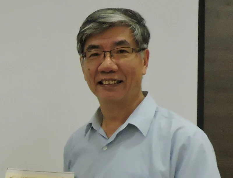 台湾基督长老教会总会干事王荣义硕士